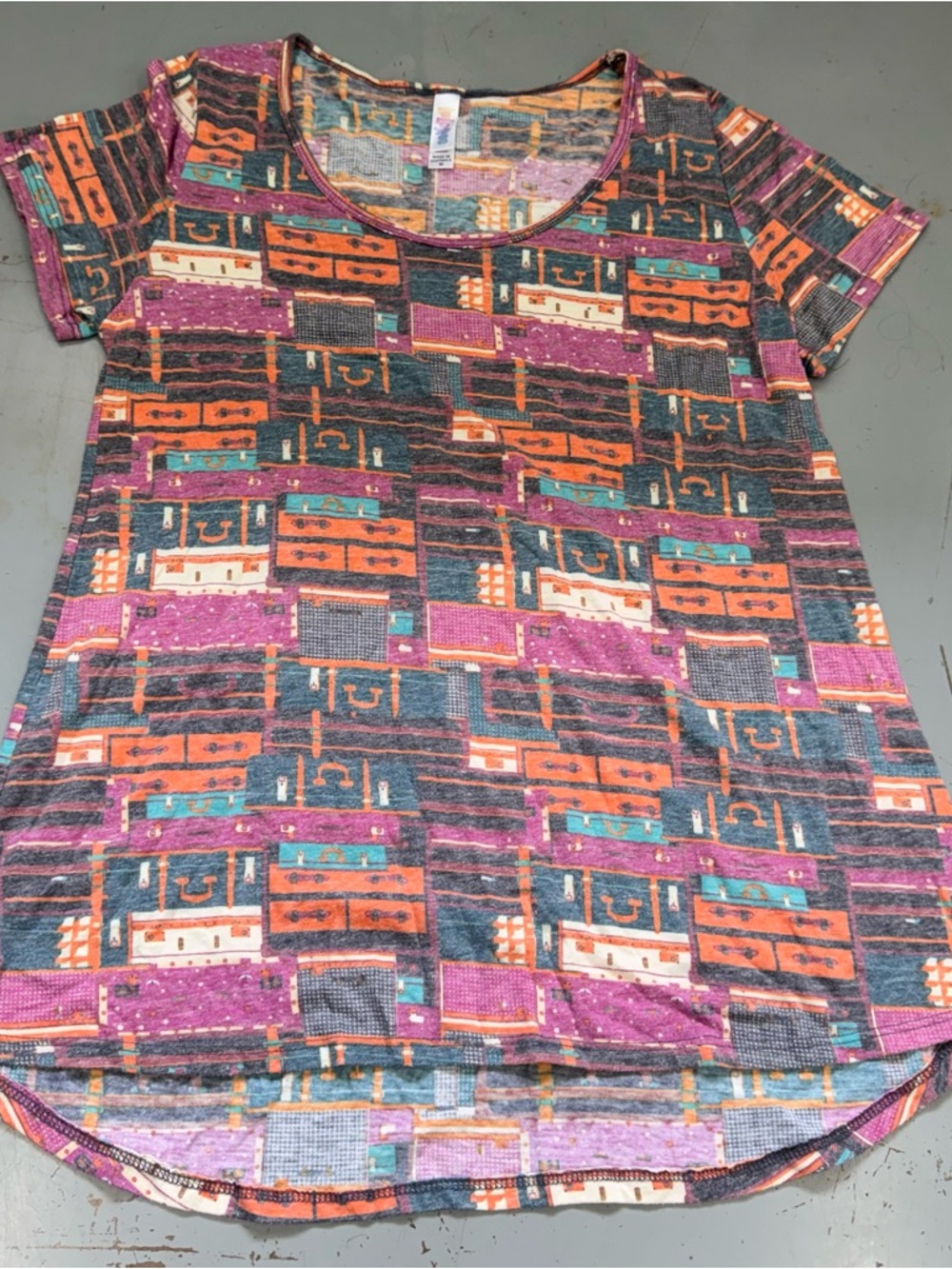 LuLaRoe Classic Tee Geometric Box Print Short Sleeve Top Teal Orange Purple Med